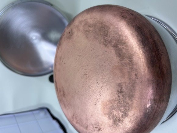 1.5qt Revere Ware Pot-- Copper Bottom with Lid - Picture 11 of 16